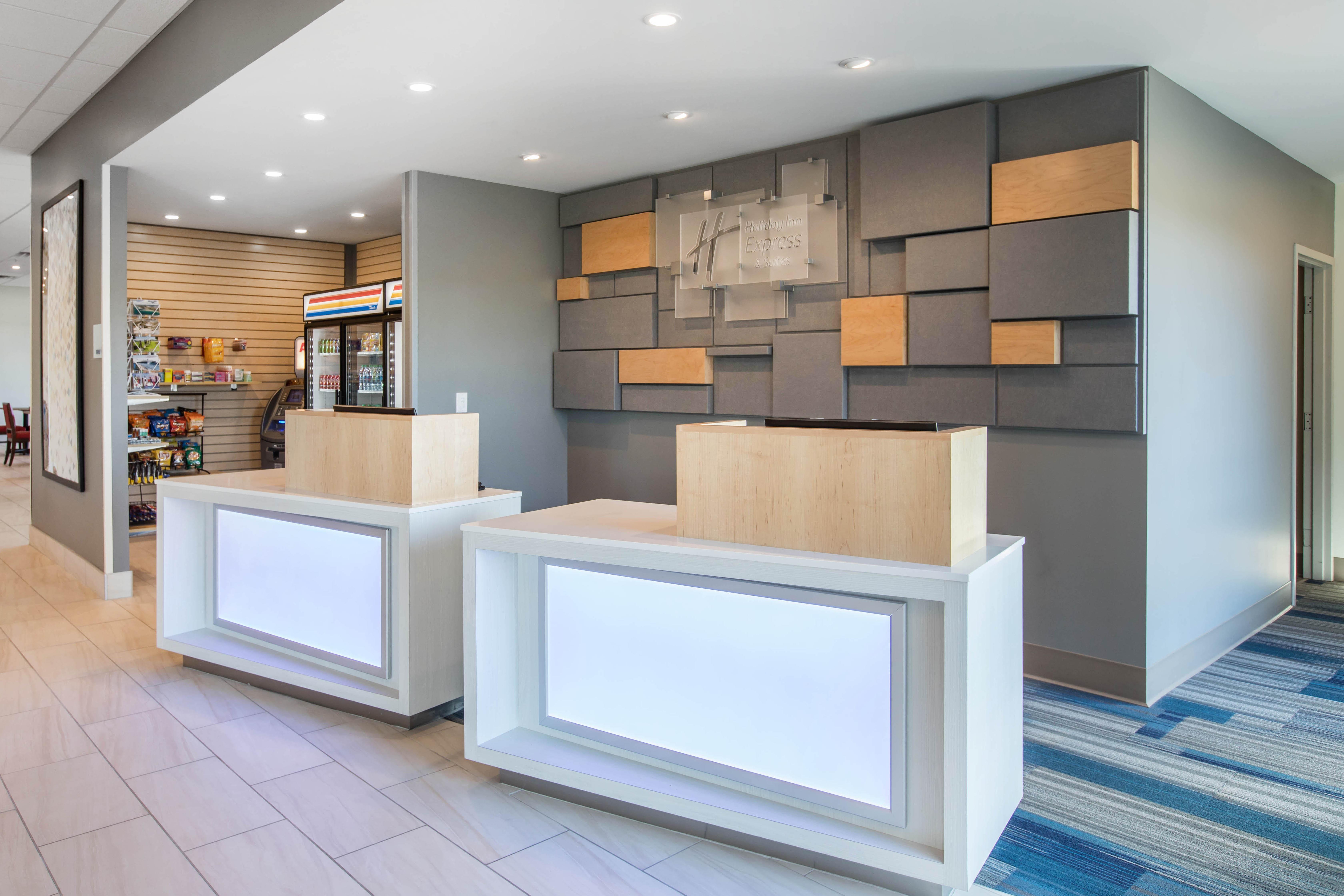 Holiday Inn Express & Suites Ludington By Ihg Eksteriør billede